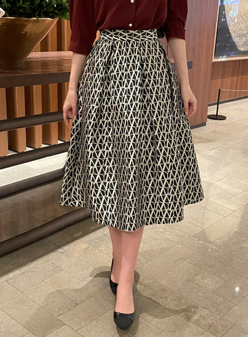 Elian Jacquard Pattern Flare Banding Skirt